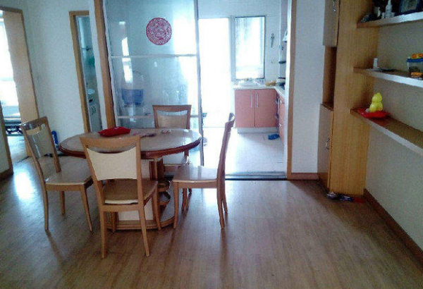 天心街道一品金筑，单独一室一厅的公寓，押一付一